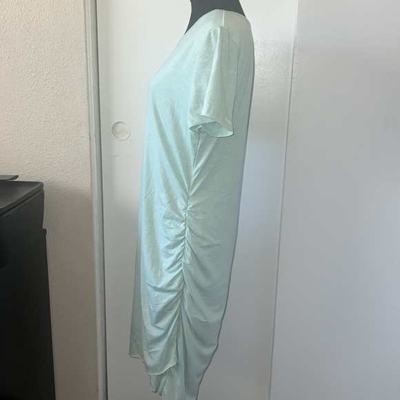 Cute NWOT midi dress - Picture 3 of 6